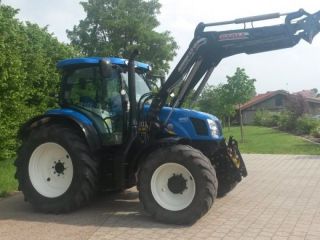 Holland Tractor photo