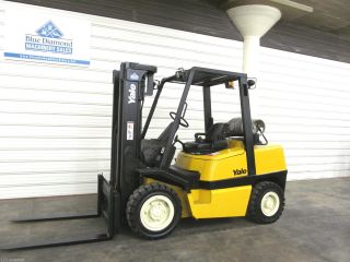 Yale 9,  000 Pneumatic Tire Forklift,  Lp Gas,  3 Stage,  H90xm H80xm Glp090 Glp080 photo