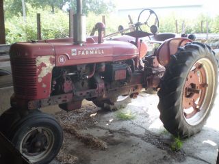 Farmall 1941 H With 2 Fuel Tanks Wheel Weights And Fenders photo