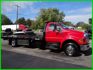 2011 Ford F650 photo