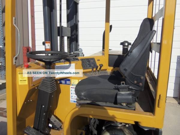 Omega 4dml Multiloader / 4 - Directional Reach Truck / Only 59 Hours Forklifts photo