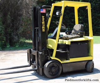 Hyster E50z Electric Forklift 5000 Lb Capacity Triple Mast photo