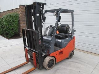 2011 Toyota 8fgcu15.  3000 Lb Capacity Lp Gas Forklift.  189 Inch Lift.  3 Stage photo