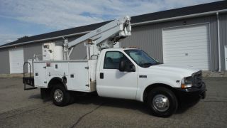 2004 Ford F - 350 photo