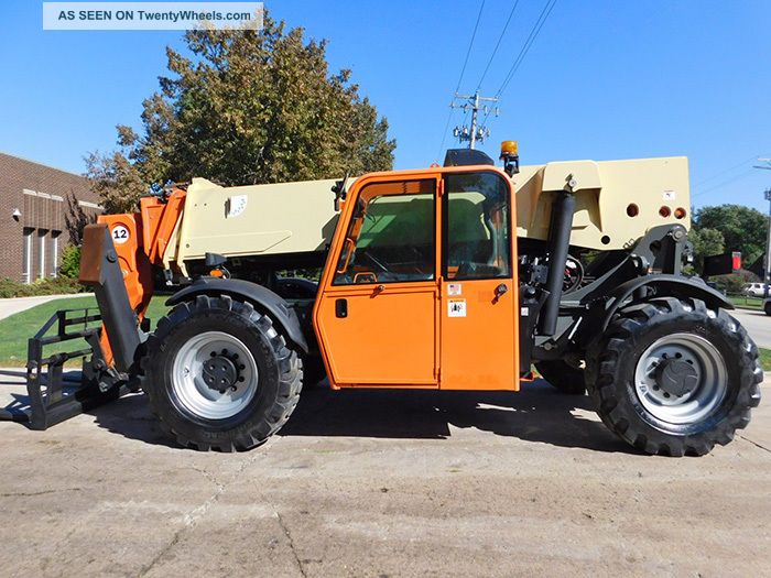 2010 Jlg G12 - 55a 12000lb Pneumatic Telehandler Diesel Lift Truck Cab W/ Heat Forklifts photo