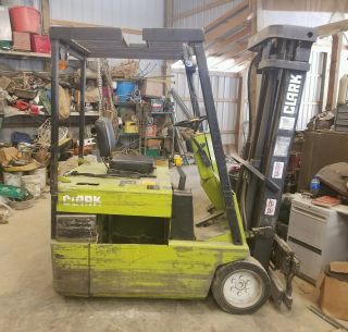 Clark Electric Forklift Tm15 3 Wheel photo