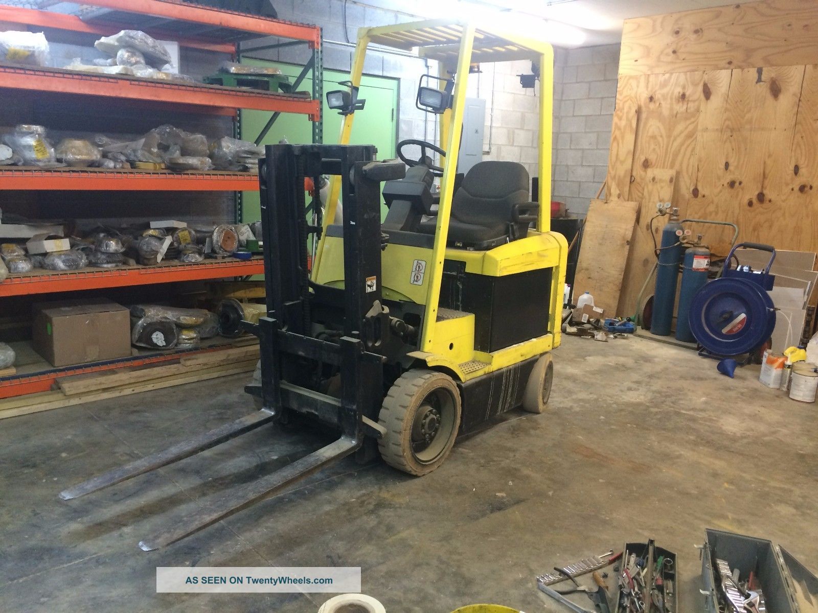 Hyster Electric Forklift E50xm 27 36 Volt With Charger And Manuals