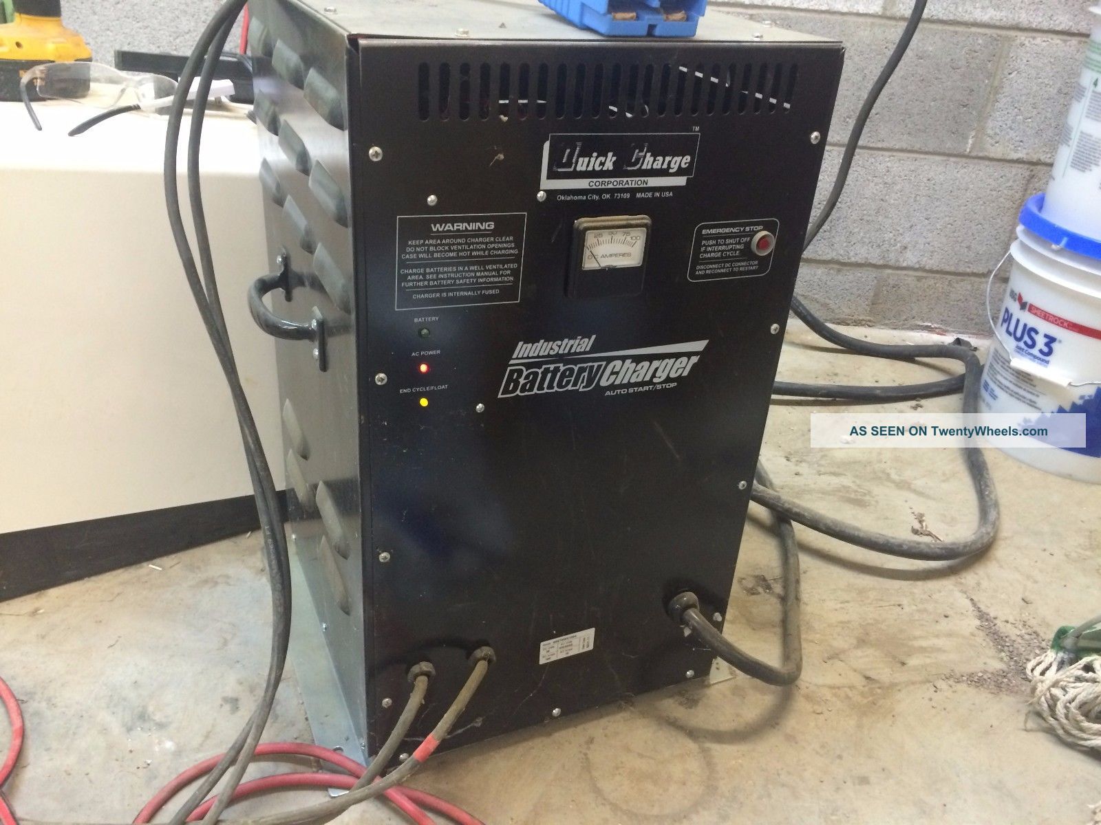 Hyster Electric Forklift E50xm 27 36 Volt With Charger And Manuals