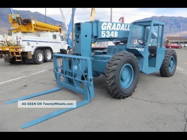 Telescopic Forklift Gradall 534b8 4x4 36 ' 8,  000 Lb Diesel Telehandler Forklifts photo