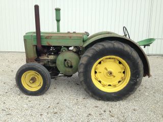 John Deere D Antique Tractor,  Runs Very Good,  Sn 164755 photo
