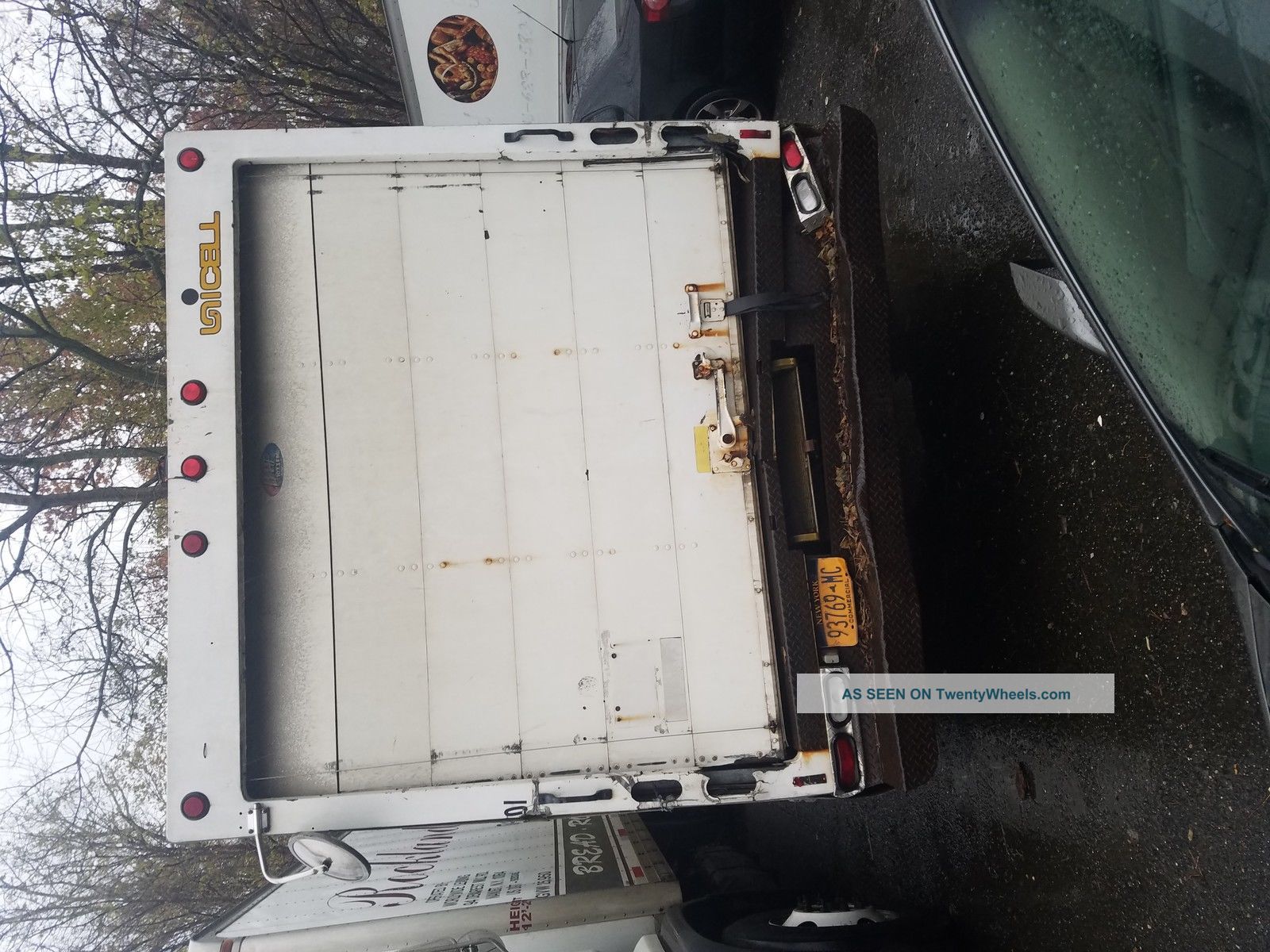 1999 Ford Econoline Box Trucks & Cube Vans photo