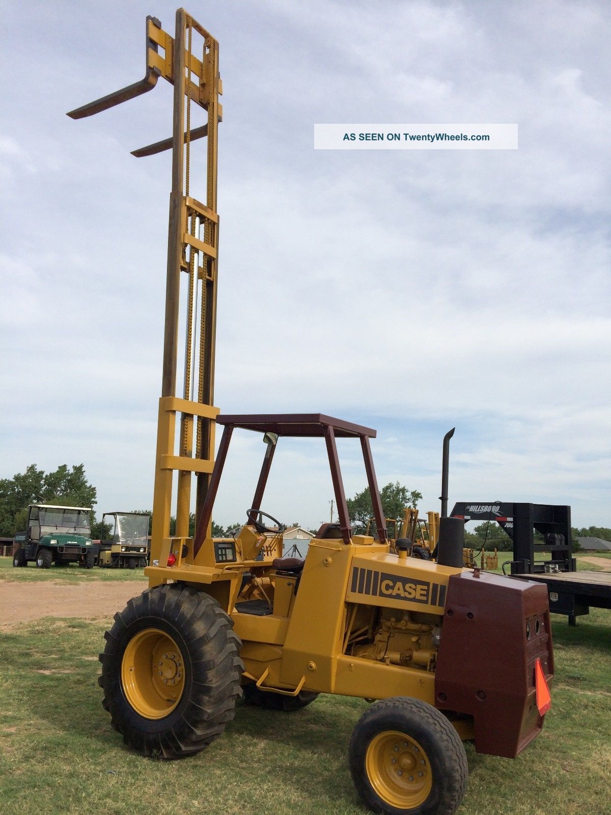 Case Forklift Rough Terrain Diesel 21 ' Lift Forklifts photo