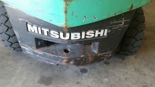 Mitsubishi Fork Lift photo