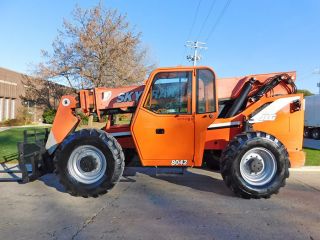 2008 Skytrak 8042 8000lb Pneumatic Telehandler Diesel Lift Truck 4x4x4 photo