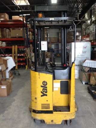 Yale Standup Forklift / Reach Truck photo