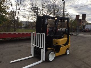 2007 Yale Forklift With Sideshift Triple Mast Rental Specs photo