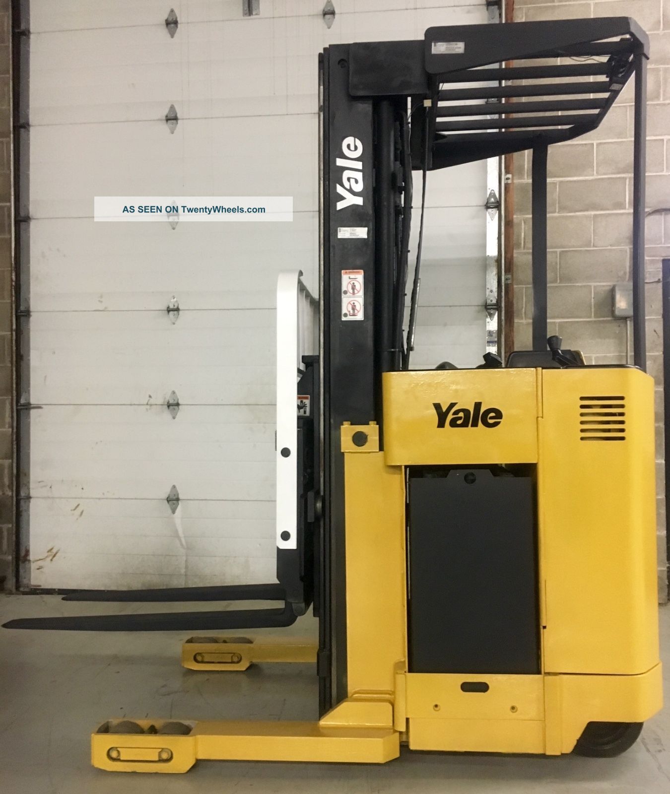 Forklift Yale Nr040 Electric Narrow Aisle Reach Nr040acnl36te095 Forklifts photo