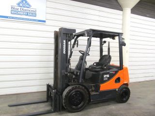 2011 ' Doosan 5,  000 Lb.  Diesel Forklift,  Pneumatic,  Triple,  Sideshift,  2,  807 Hrs photo