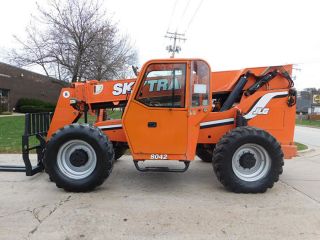 2006 Skytrak 8042 8000lb Pneumatic Telehandler Diesel Lift Truck Forklift 4x4x4 photo