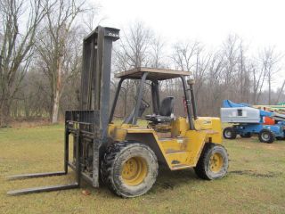 Cat R80,  8,  000 Perkins Diesel,  Rough Terrain Forklift,  Two Stage,  Sideshift photo