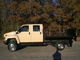 2006 Chevrolet C5500 Crew 4x4 Flat Just 22k Miles One Owner Very Hard To Find photo