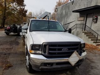 2002 Ford F550 photo