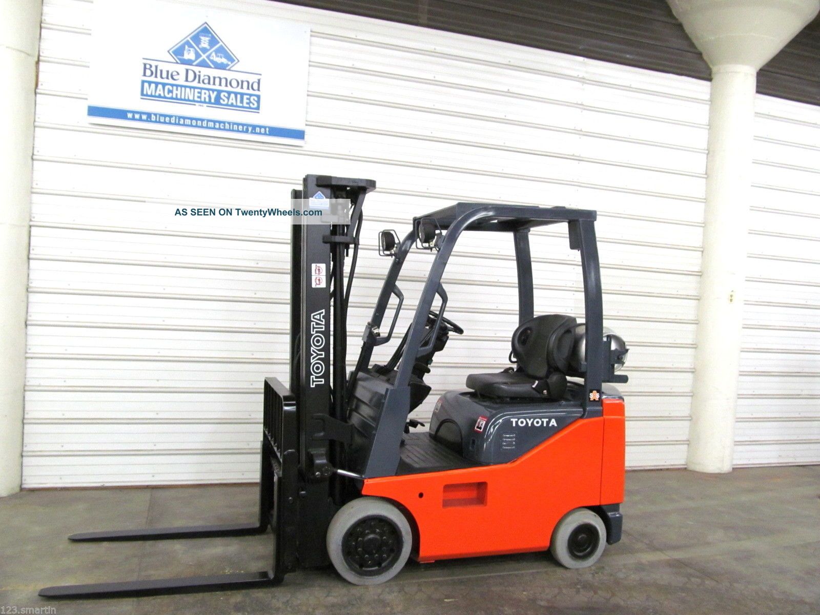 2012 Toyota 8fgcu15,  3,  000 Cushion Tire Forklift,  189 