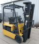Caterpillar Model Ep16kt (2005) 3000lbs Capacity Great 3 Wheel Electric Forklift Forklifts photo 1
