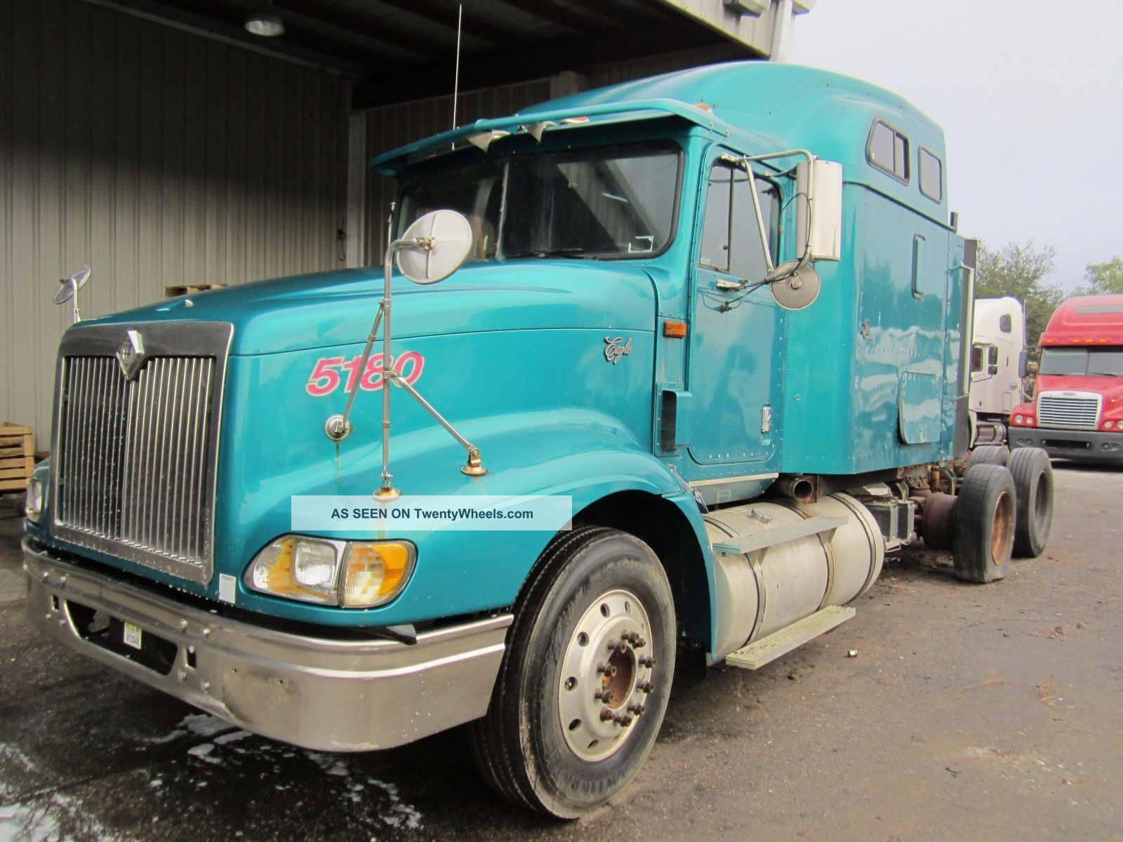 International 9400 Utility Vehicles photo