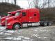2016 Peterbilt 879 Sleeper Semi Trucks photo 3