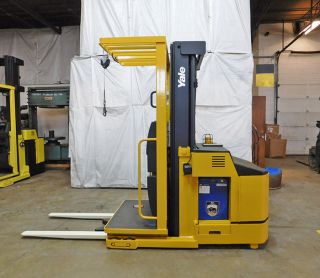 2005 Yale Os030 3000lb Order Picker 24v Battery Lift Truck Hi Lo 89/195 photo