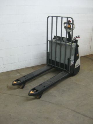 Crown Electric Pallet Jack - Wp2345 - 45 - - 2015 Battery Pack,  Charger photo