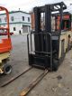 Crown Rc3020 - 30 Counterbalance 36 Volt Electric Stand Up Forklift (3 Stage) Forklifts photo 2