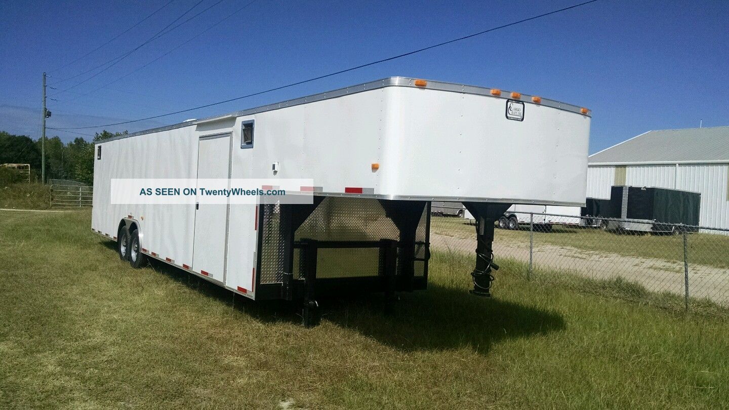 2017 8x40 Race Ready Gooseneck Car Hauler Trailers photo