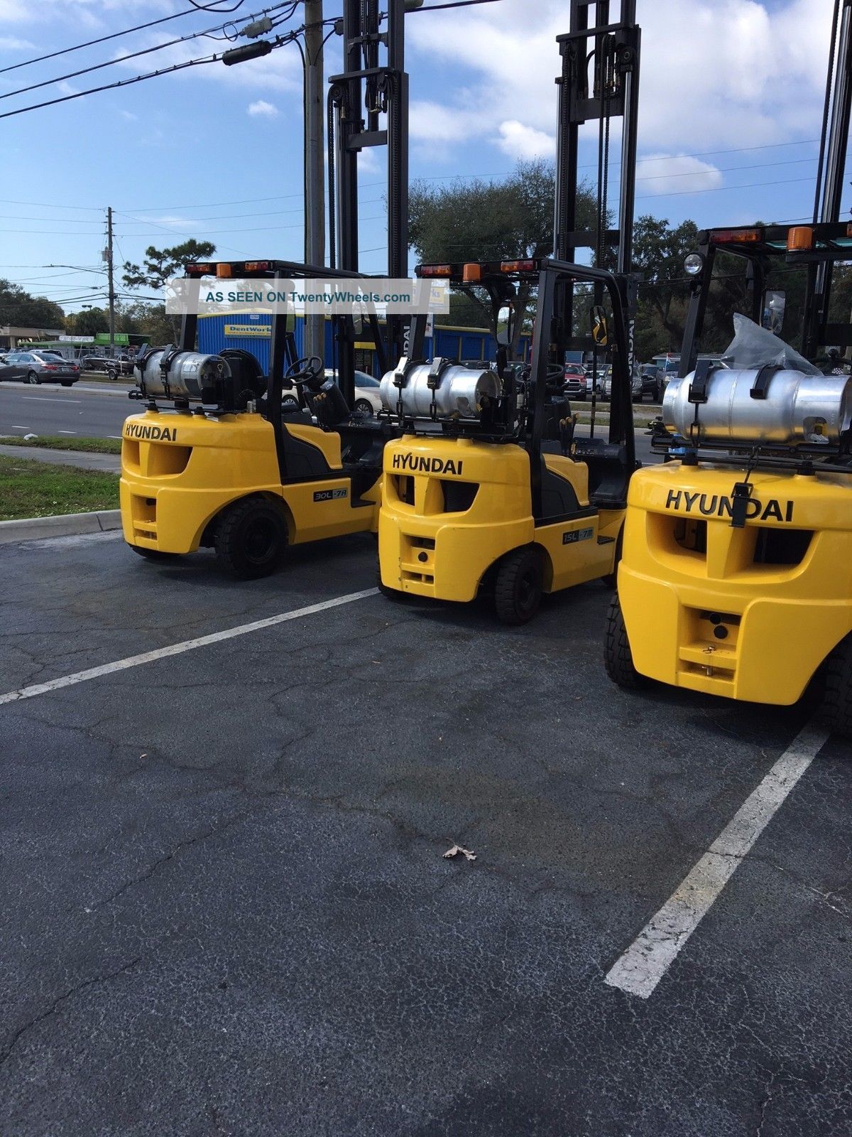 Forklift Hyundai 3000 Lb Capacity 15l - 7m Forklifts photo