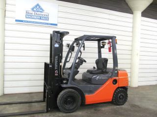 2012 ' Toyota 8fdu25,  5,  000 Diesel Pneumatic Tire Forklift,  3 Stage,  S/s, photo