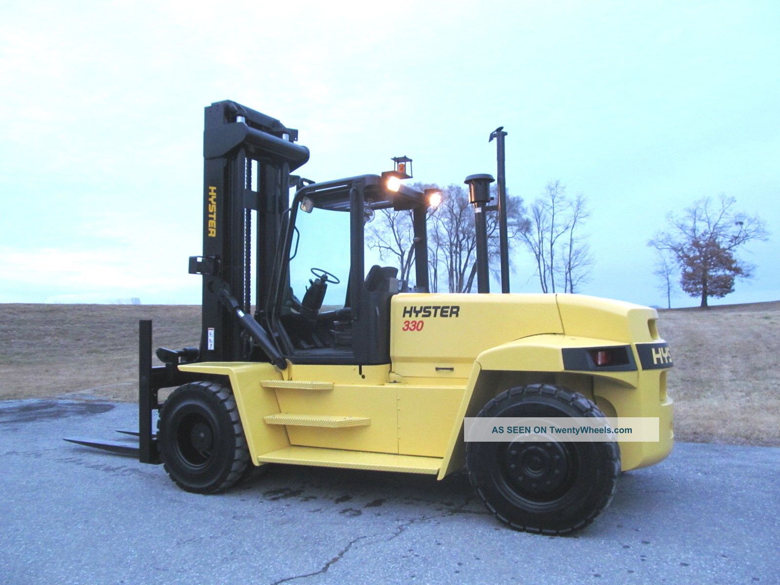 Hyster H330hd 33 000 Diesel Pneumatic Tire Forklift Sideshift And Fork