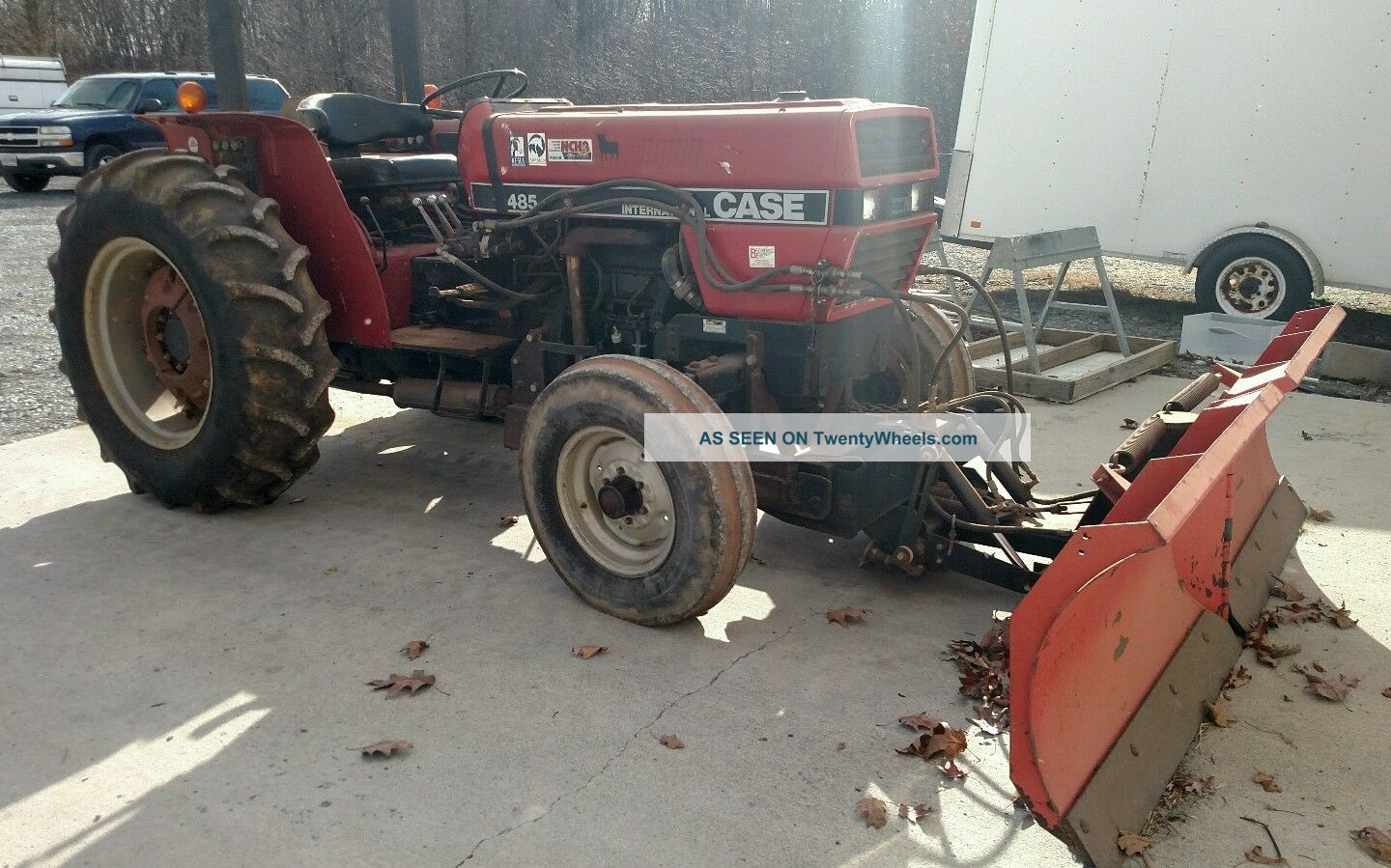 Case Int 485 Tractor W/ Boss V Snow Plow Tractors photo