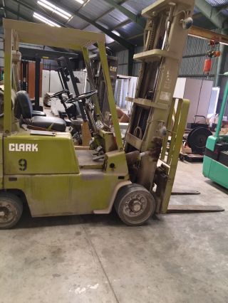 Clark C500 - S80 8000 Cap Side Shift Forklift Fork Lift Truck Propane Dual Tires photo