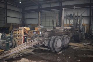 1991 Custom Built Logging Trailer photo