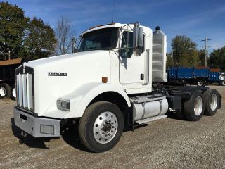 2008 Kenworth T800 - Unit 7424 Truck Tractors photo