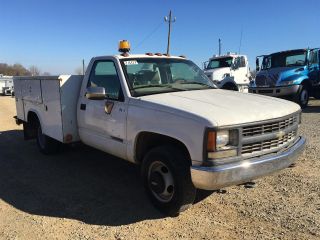 1999 Chevrolet 3500 - Unit 7407 Truck Tractors photo