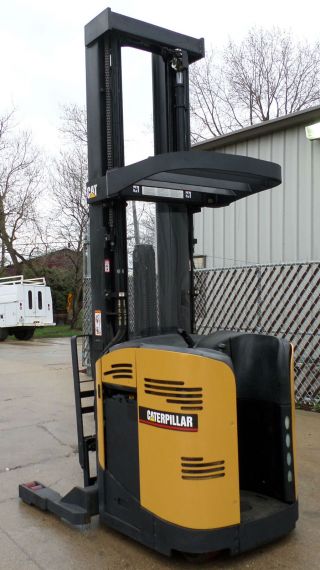 Caterpillar Model Nr4500 (2005) 4500lbs Capacity Great Reach Electric Forklift photo