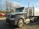 2007 Freightliner Columbia 120 Day Cab Other Heavy Equipment photo 4