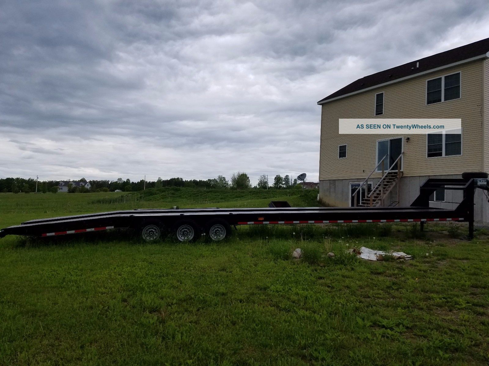 2017 Gooseneck 3 Car Hauler Trailer Waiting For You To Buy Trailers photo
