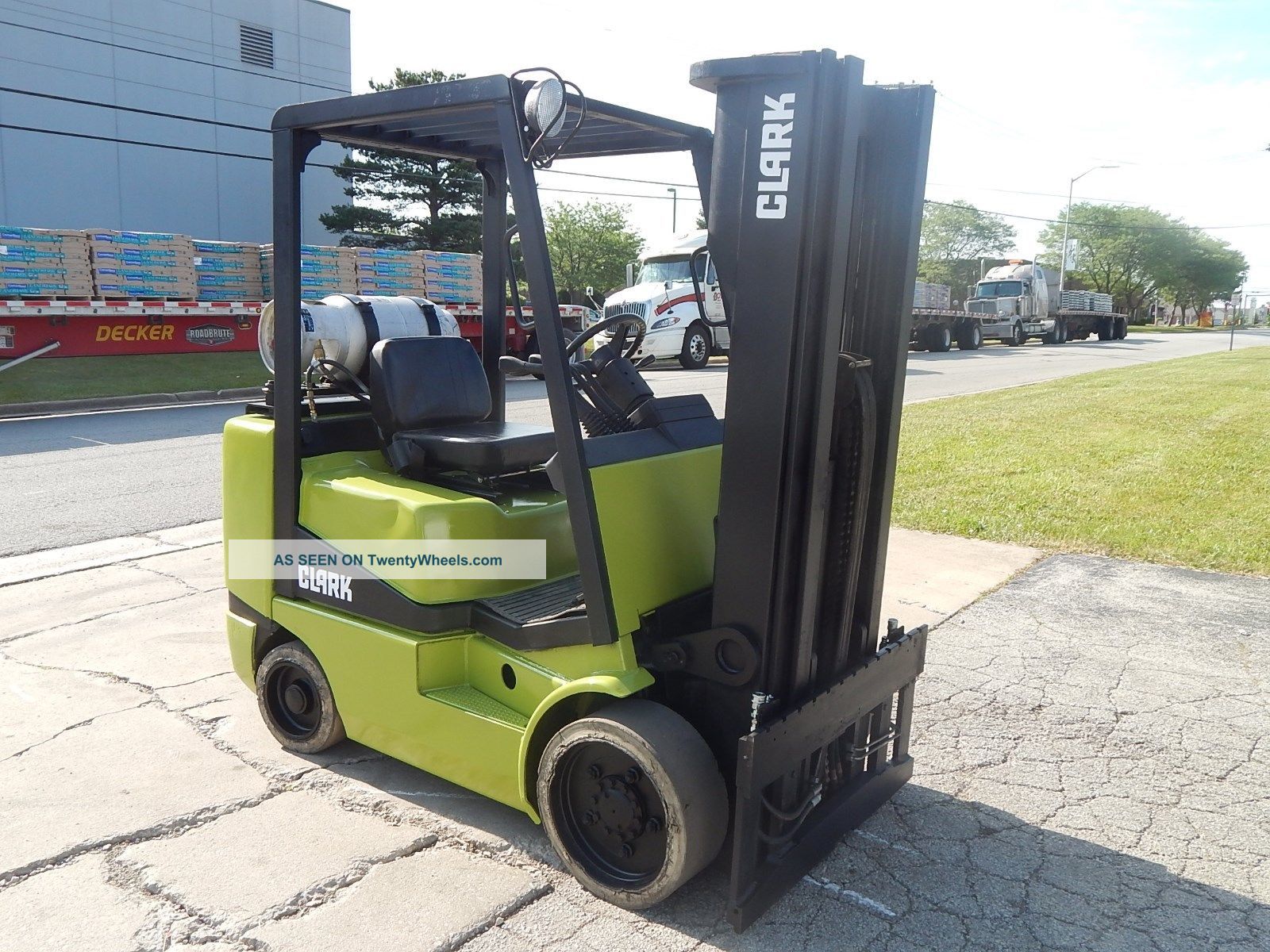 Clark Forklift - 6,  000 Lbs Capacity Forklifts photo