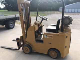 Caterpillar Tc30 Forklift 3000 Lb Capacity Propane Triple - Stage Mast photo