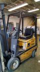 Yale 3000 Pound Capacity Forklift Forklifts photo 2